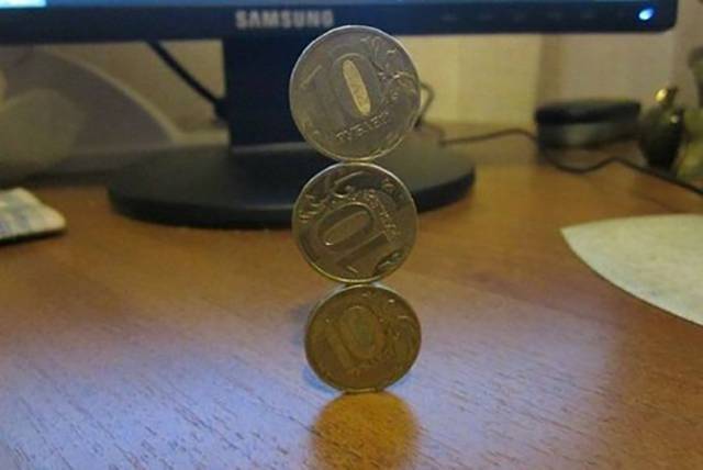 gravity_is_not_the_boss_of_me_640_22