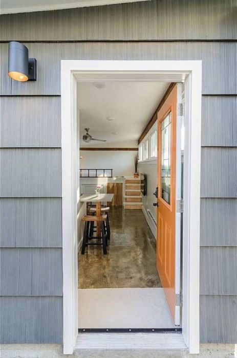 house_in_the_garage_14 house_in_the_garage_14