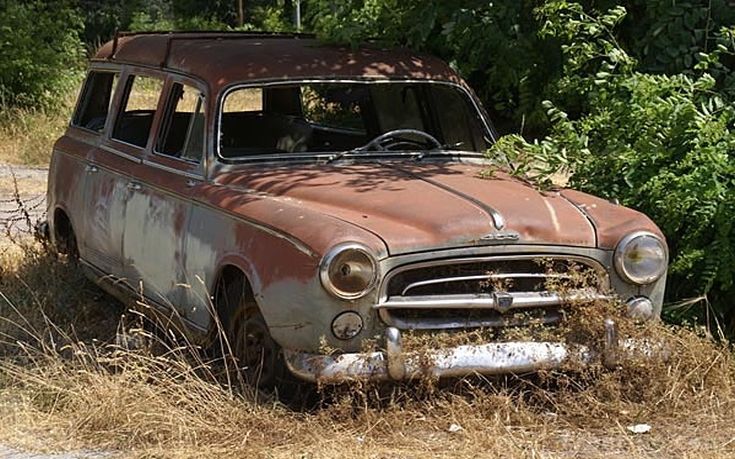 Βγάζει στο σφυρί διαλυμένο σαραβαλάκι!