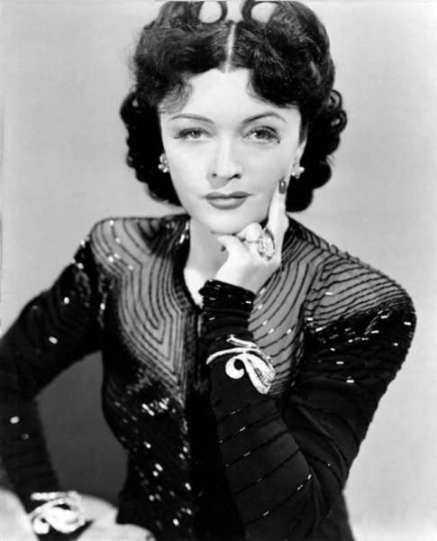 the_hottest_sex_symbols_from_over_the_last_century_640_23 the_hottest_sex_symbols_from_over_the_last_century_640_23