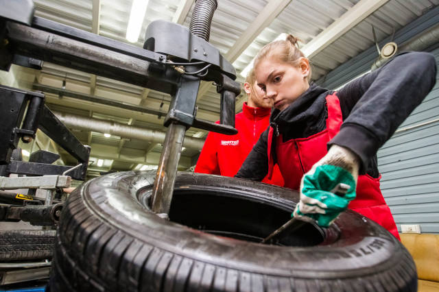 these_women_are_the_epitome_of_girl_power_640_37