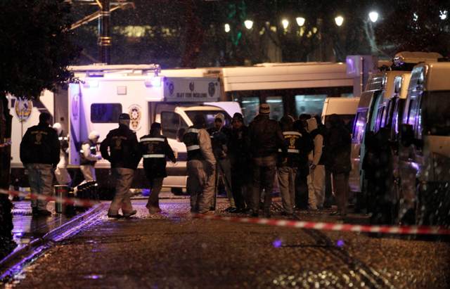 Νεκρός αστυνομικός από την επίθεση στην Κωνσταντινούπολη