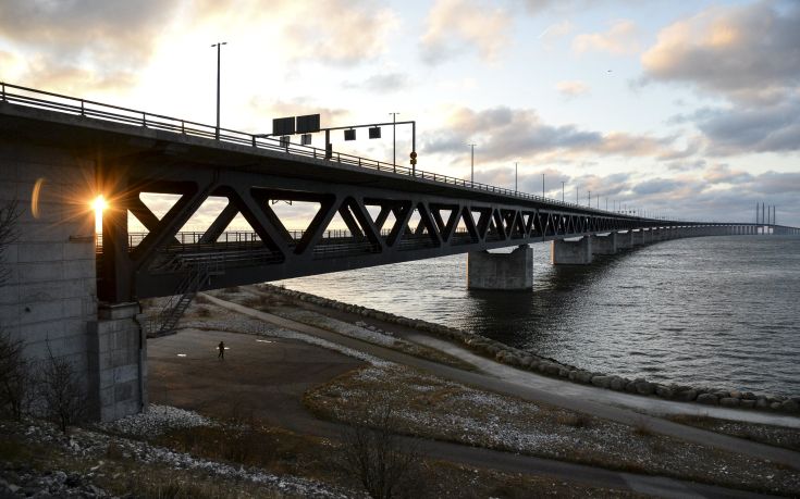 Κλείνει για τους πρόσφυγες η γέφυρα του Όρεσουντ στη Σουηδία