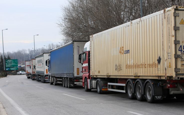 Πού και πότε απαγορεύεται η κυκλοφορία φορτηγών