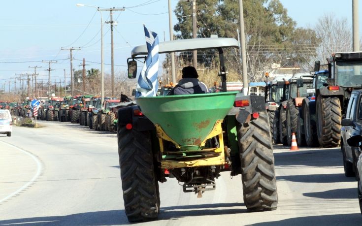 Μπλόκο και στον κόμβο Κομοτηνής στην Εγνατία