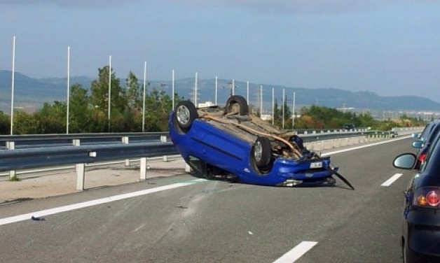 Τροχαίο με οκτώ τραυματίες στην εθνική οδό Αθηνών &#8211; Πατρών