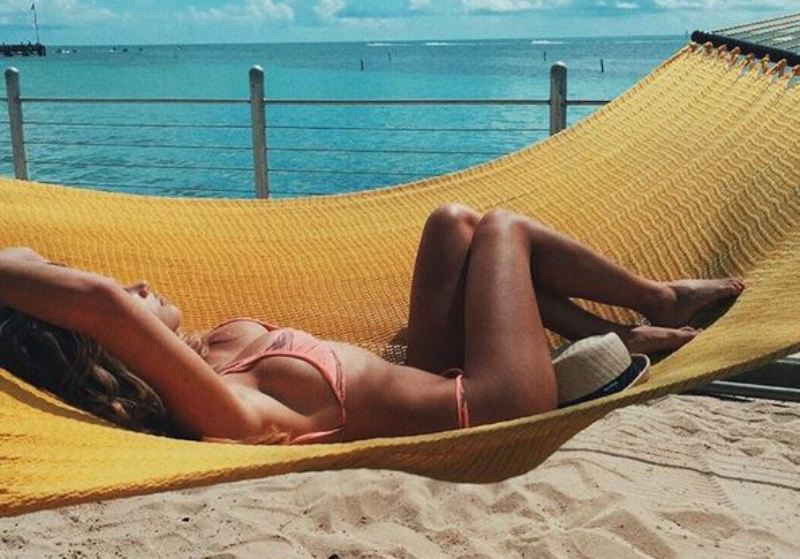 Το καυτό θηλυκό του Instagram, Cindy Prado