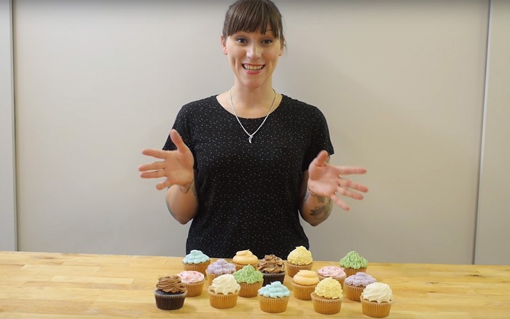 Η «βασίλισσα» των cupcakes που… ρίχνει το ΥouΤube