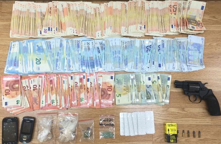 Δύο συλλήψεις για εμπορία ναρκωτικών στα Βριλήσσια