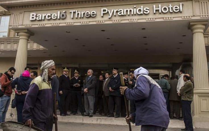 Πυροβολισμοί και κροτίδες σε ξενοδοχείο της Αιγύπτου