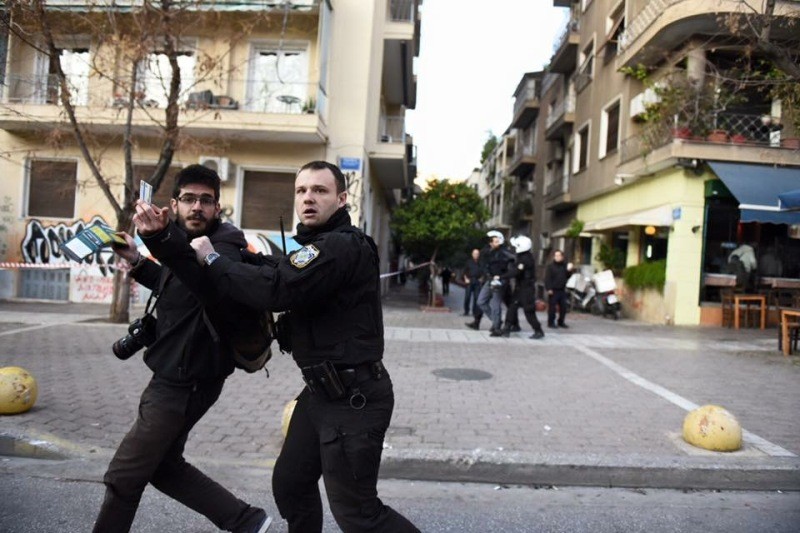 Κυνηγητό και προσαγωγές στην πλατεία Βικτωρίας