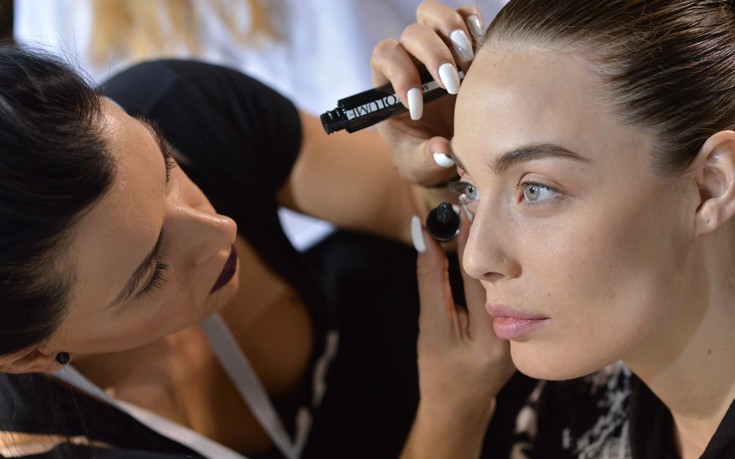 Η L’ Oréal Paris στο πρώτο bridal catwalk από διάσημους Έλληνες
