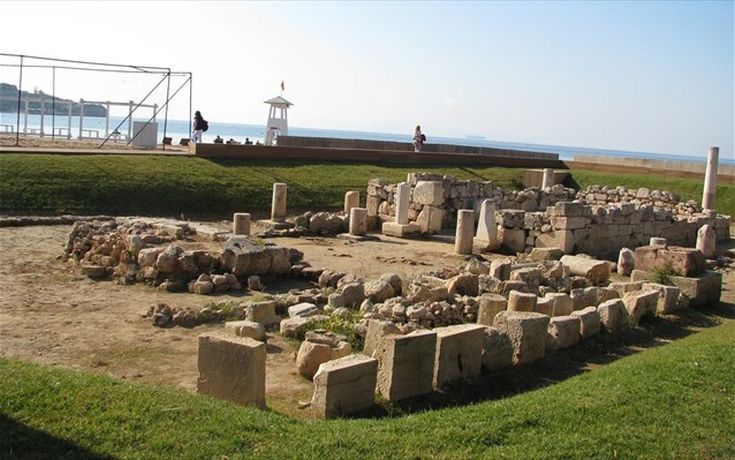 Οι αρχαιολόγοι επικροτούν την ελεύθερη πρόσβαση στον ναό του Απόλλωνα Ζωστήρα