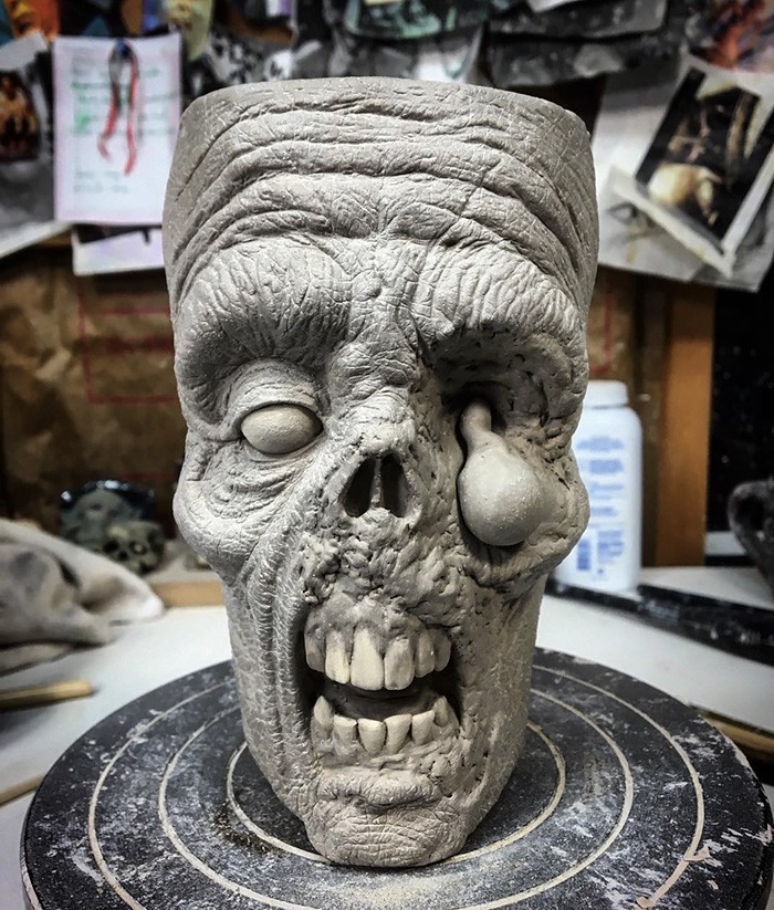 zombie-mug-pottery-slow-joe-kevin-turkey-merck-8 zombie-mug-pottery-slow-joe-kevin-turkey-merck-8