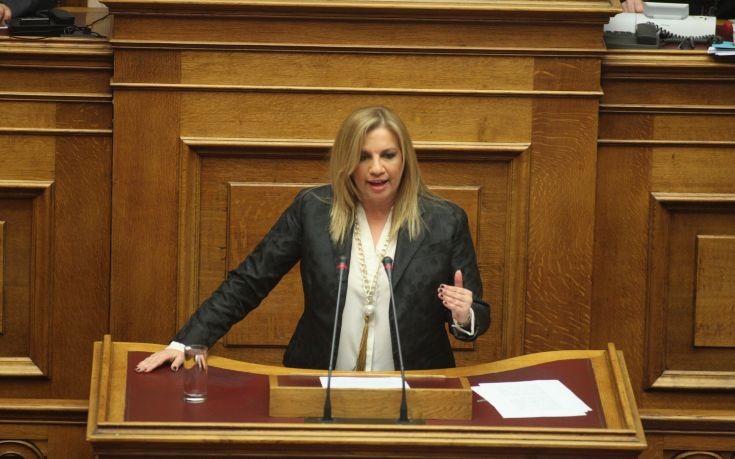 Γεννηματά: Η κυβέρνηση επιδιώκει τον έλεγχο του τηλεοπτικού τοπίου με αντισυνταγματικό τρόπο