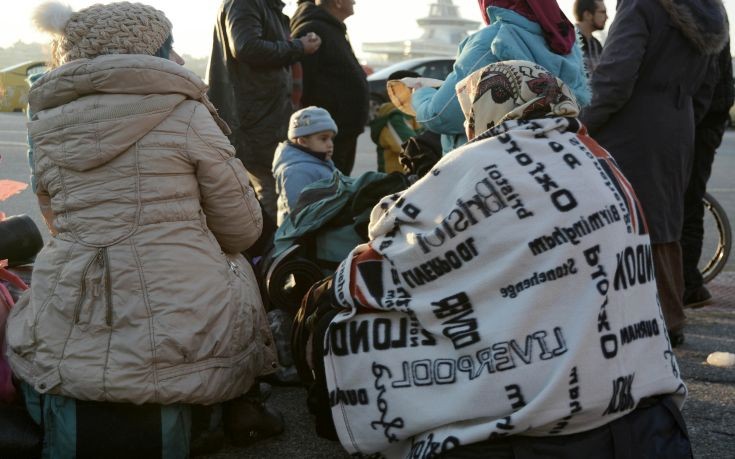 Ακόμη 300 πρόσφυγες αναμένονται σήμερα στον Πειραιά