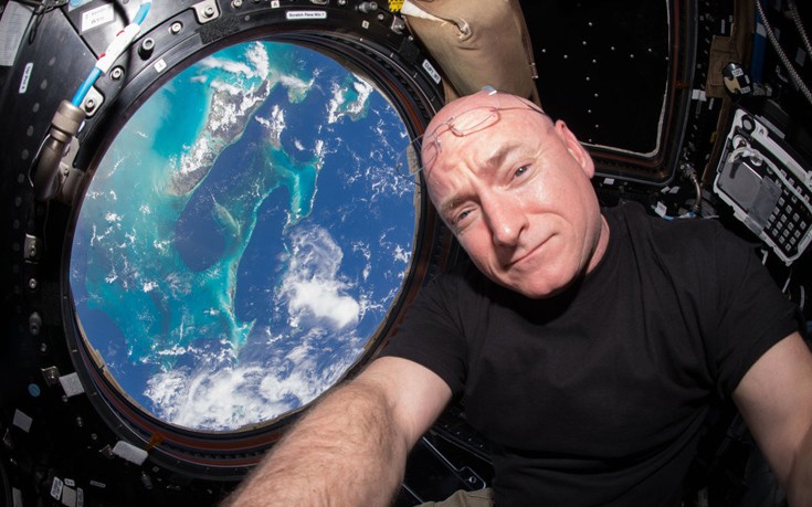 Ο εκπληκτικός «ένας χρόνος στο διάστημα» του αστροναύτη Σκοτ Κέλι σε αριθμούς