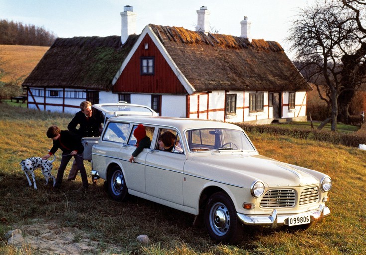 VOLVO-AMAZON