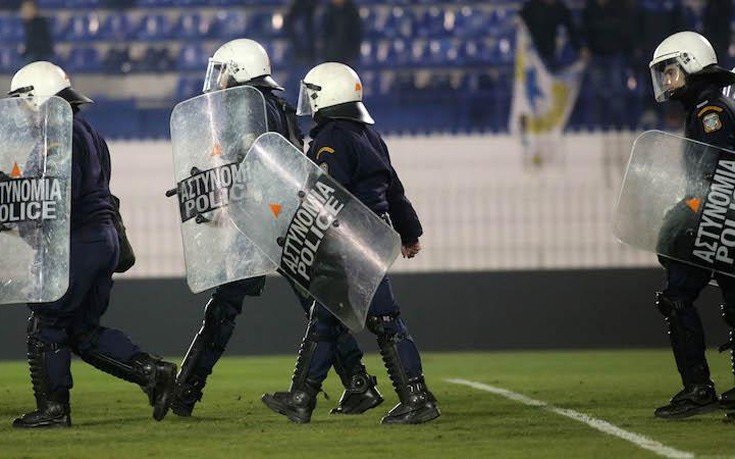 Έρευνα στην ΕΛΑΣ μετά την καταγγελία για αστυνομική βια κατά πατέρα και γιου στην Κατερίνη