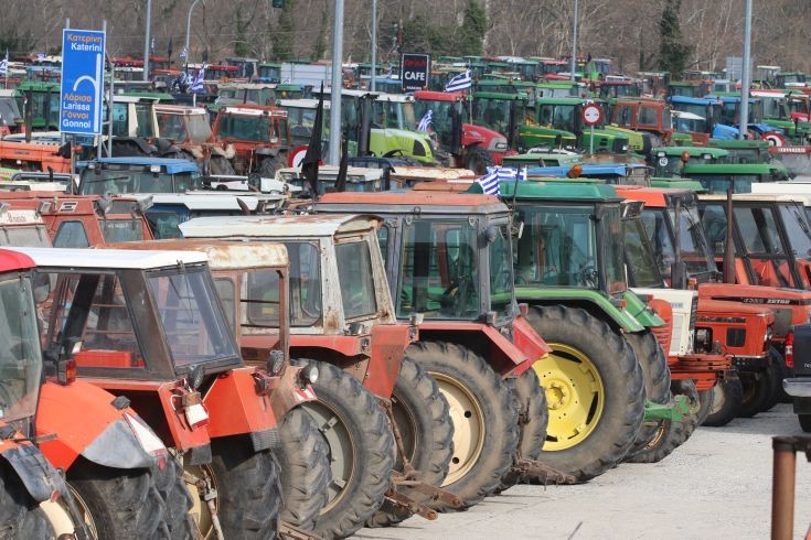 Τη Δευτέρα αποχωρούν από τα μπλόκα οι αγρότες της Δ. Μακεδονίας