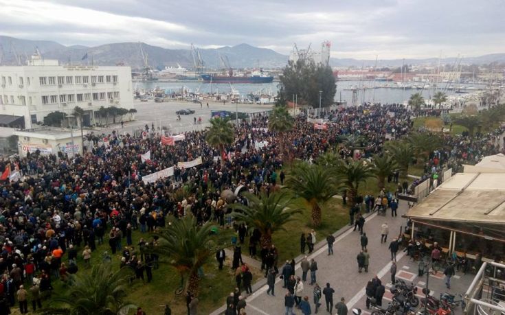 «Νέκρωσε» από την απεργία ο Βόλος
