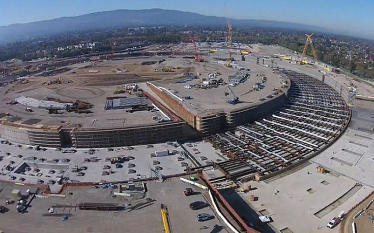 «Παίρνει σχήμα» το νέο Apple Campus 2