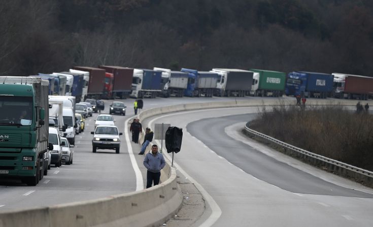 Απαγόρευση κυκλοφορίας φορτηγών για την 25η Μαρτίου