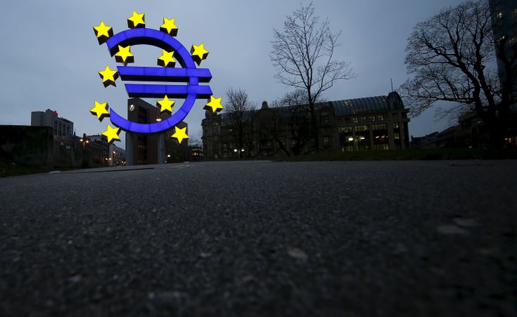 Χαλαρή νομισματική πολιτική της ΕΚΤ και φέτος αναμένει ο Standard &#038; Poor’s