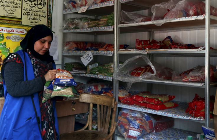 Ελλείψεις βασικών τροφίμων για καταναλωτές στην Αίγυπτο