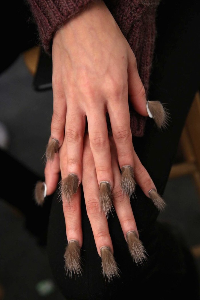 fur-nails-17__700 fur-nails-17__700