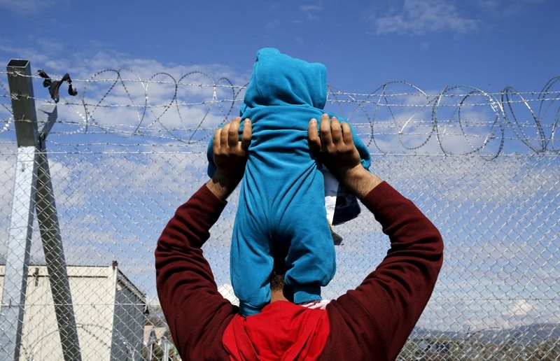 Κραυγή αγωνίας από χιλιάδες πρόσφυγες στην Ειδομένη