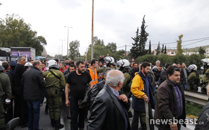 Άνοιξε το μπλόκο του Χαϊδαρίου