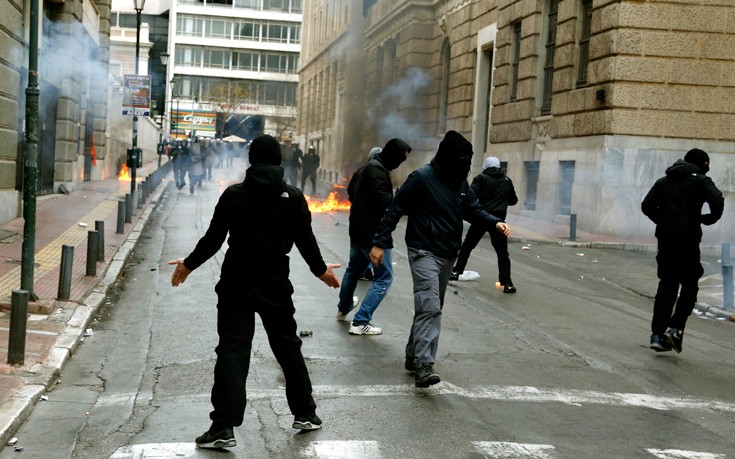 trapezaellada4 trapezaellada4