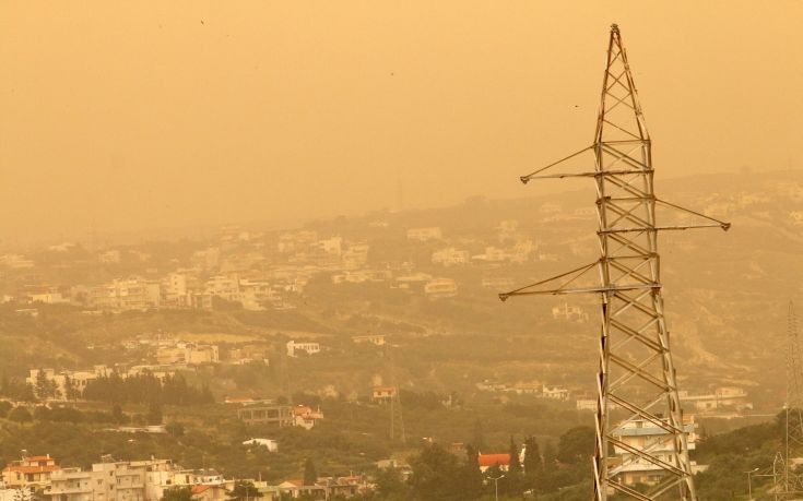 Η αφρικανική σκόνη «επισκέπτεται» και πάλι την Κρήτη