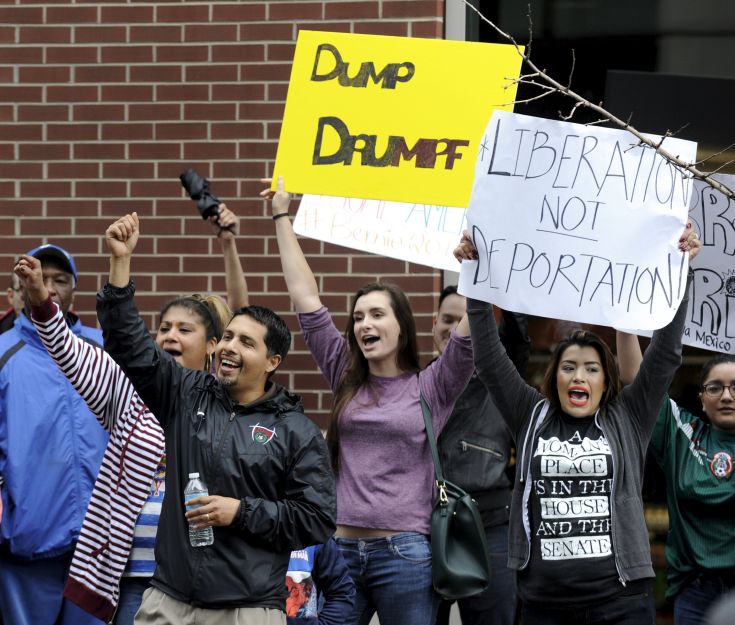 2016-03-12T224601Z_1067811648_GF10000343281_RTRMADP_3_USA-ELECTION-TRUMP - Copy