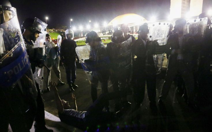 2016-03-17T032808Z_1322037324_GF10000348248_RTRMADP_3_BRAZIL-ROUSSEFF-PROTESTS