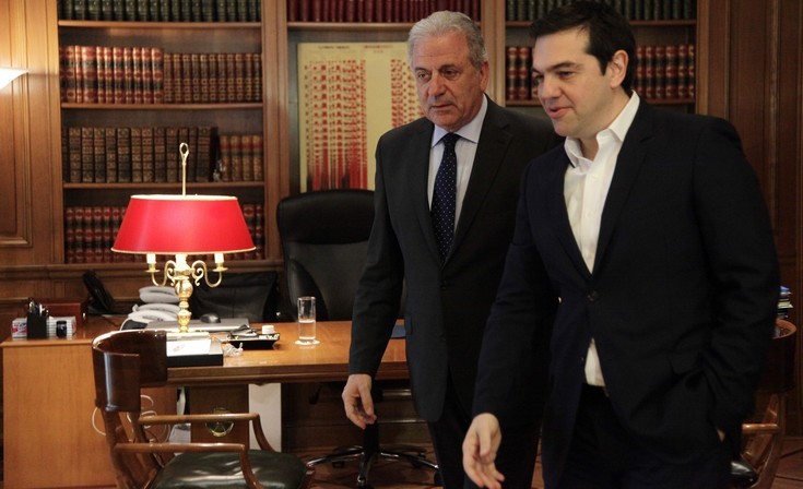 Τετ α τετ Τσίπρα – Αβραμόπουλου για το προσφυγικό