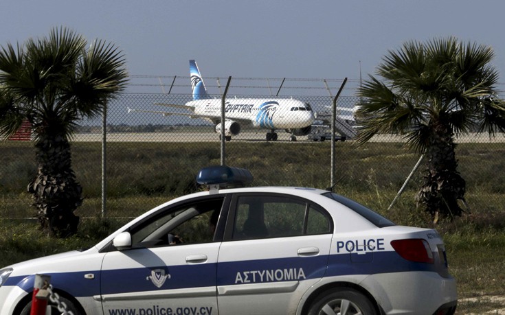 Επικοινωνία Αναστασιάδη και Αλ Σίσι για την αεροπειρατεία