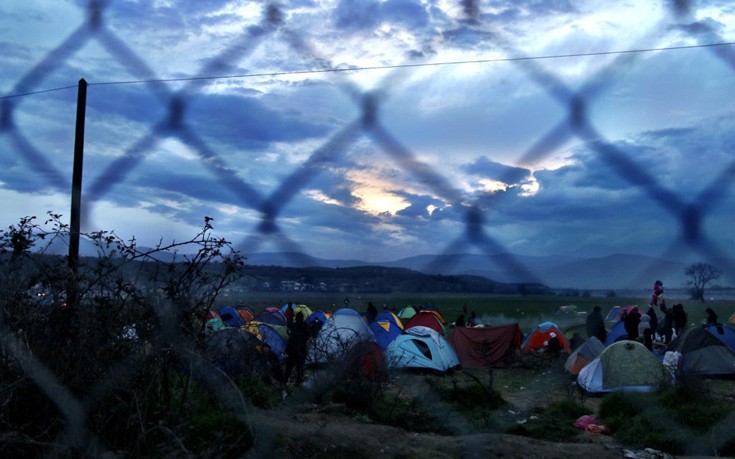 Τα Σκόπια σκέφτονται να σφραγίσουν την Ειδομένη μέχρι την επόμενη Σύνοδο Κορυφής