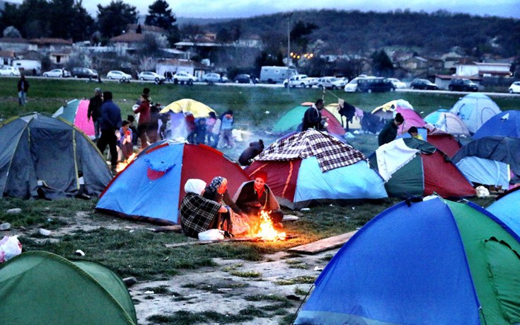 Οι πρόσφυγες της Ειδομένης στρέφουν βλέμμα και ελπίδες στις Βρυξέλλες