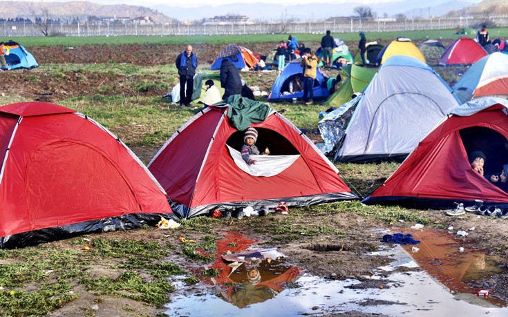 Spiegel: Εκκένωση της Ειδομένης τις επόμενες μέρες