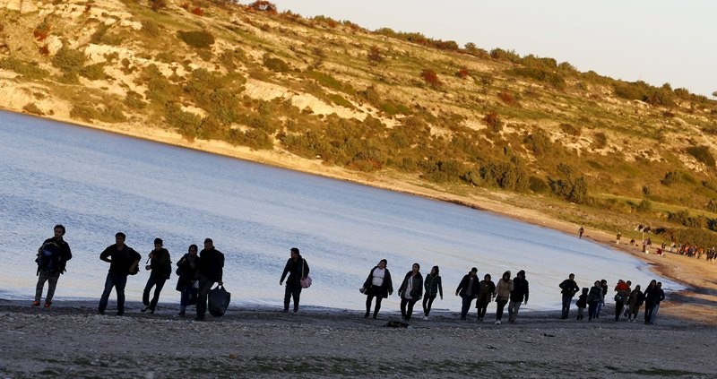 «Θα σεβαστούμε το διεθνές δίκαιο για τις προσφυγικές ροές»