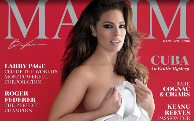 Η ζουμερή Ashley Graham ποζάρει με σέξι διάθεση