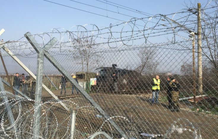 Η ΠΓΔΜ τοποθέτησε αύρα εκτόξευσης νερού στα σύνορα