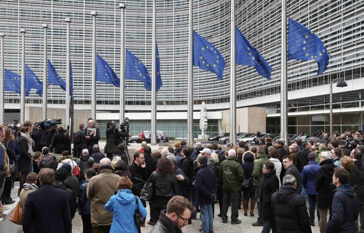 Ενός λεπτού σιγή στη μνήμη των θυμάτων στις Βρυξέλλες