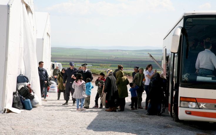 Πενήντα πρόσφυγες έφτασαν στον καταυλισμό προσφύγων στο Κουτσόχερο