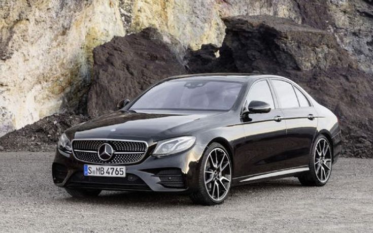 Η Mercedes-Benz παρουσίασε επίσημα την E43 AMG 4MATIC