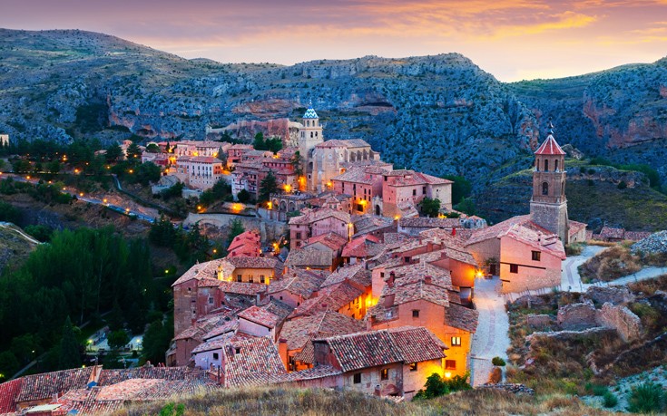 Albarracin, η γραφική κωμόπολη μέσα στα πετρώδη βουνά