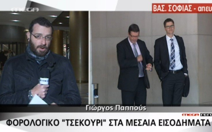 «Βόμβες» και απανωτά «όχι» των θεσμών σε Κατρούγκαλο