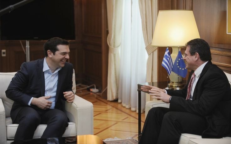 Σέφκοβιτς: Ενεθάρρυνα την ελληνική κυβέρνηση να συνεχίσει τις φιλόδοξες μεταρρυθμίσεις